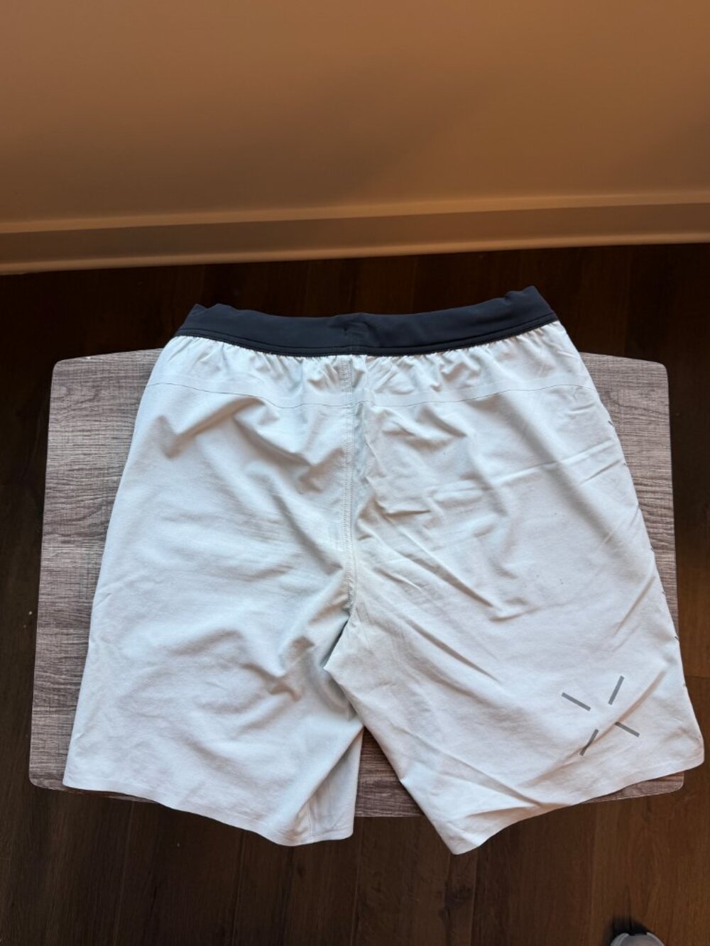 Ten Thousand Interval Short – Light Grey – Small – 9inch Inseam – Liner - Picture 3 of 4